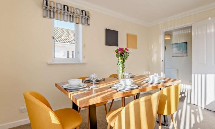 3 Bed in Christchurch 3