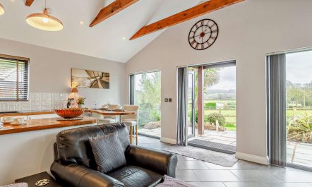 1 Bed in Bridgwater 4