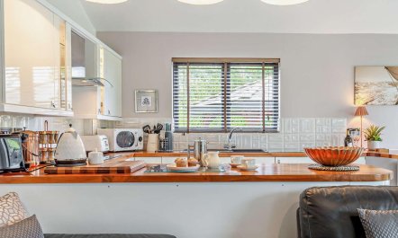 1 Bed in Bridgwater 7