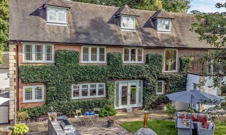 6 Bed in Wolverhampton