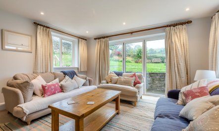 5 Bed in Matlock 1