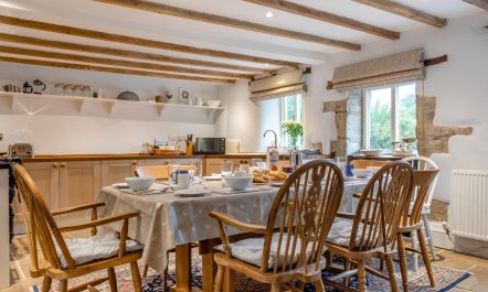 5 Bed in Matlock 2
