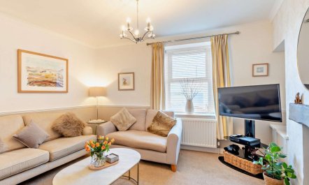 4 Bed in Morpeth 1