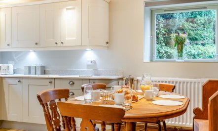 3 Bed in Bakewell 8