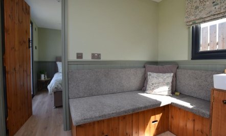 1 Bed in Hawarden 1