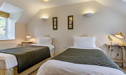 2 Bed in Machynlleth 4