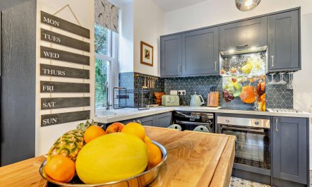 4 Bed in Ilfracombe 2