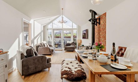 2 Bed in Shrewsbury 2