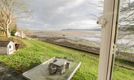 Porth Llongdy Uchaf 0