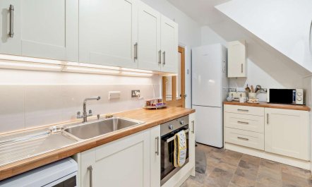 2 Bed in Morecambe 1