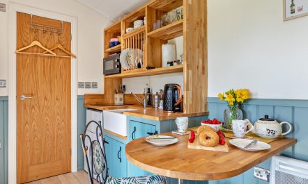 1 Bed in South Molton 2