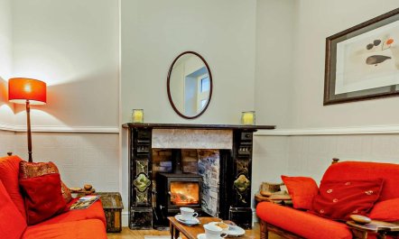 2 Bed in Penmaenmawr 8