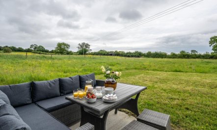 3 Bed in Ashbourne 1