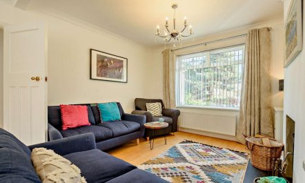 4 Bed in Cardigan 2