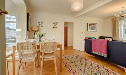 4 Bed in Cardigan 8