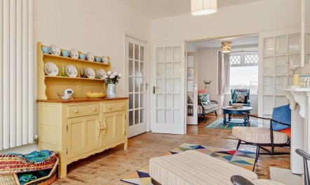 3 Bed in Walton On The Naze 8