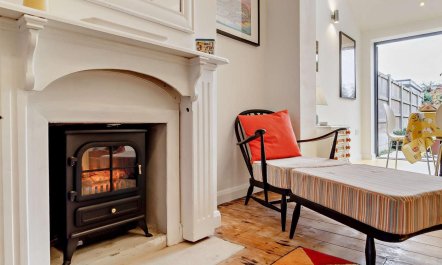 3 Bed in Walton On The Naze 6