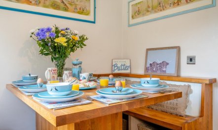 4 Bed in East Brent 8