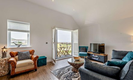 3 Bed in Westward Ho! 3