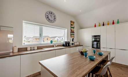 3 Bed in Westward Ho! 6