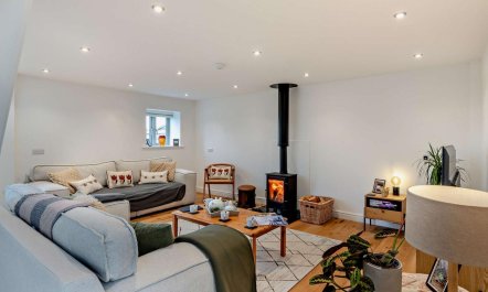 4 Bed in Brough 1