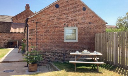 4 Bed in Brough 7