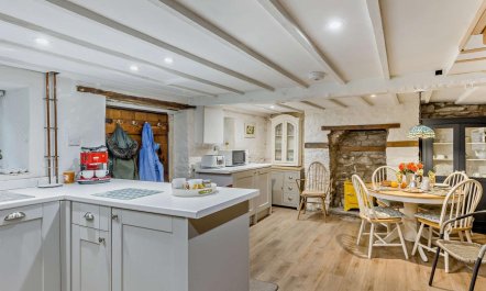 2 Bed in Brecon 5