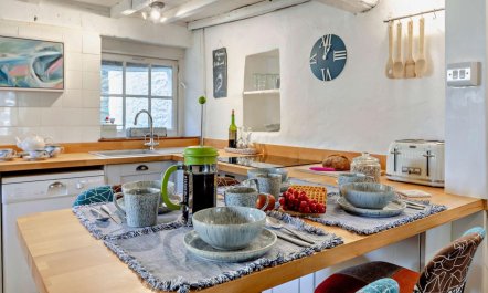 2 Bed in Kingsbridge 4