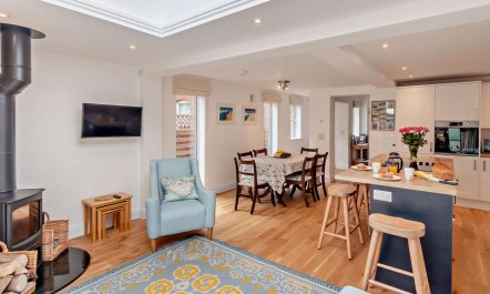 2 Bed in Bembridge 1