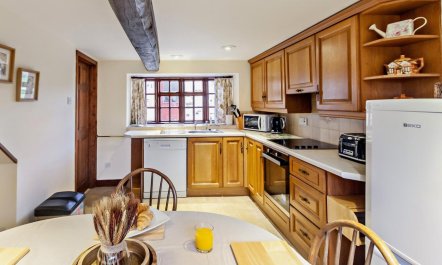 2 Bed in Newport 8