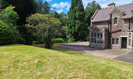 5 Bed in Monmouth 1