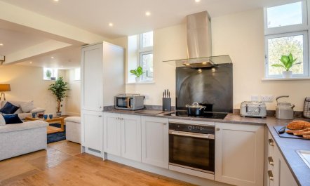 3 Bed in Newton-on-Rawcliffe 7