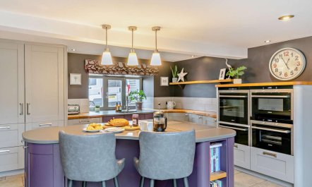 6 Bed in Huddersfield 5