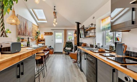 2 Bed in Barnstaple 1