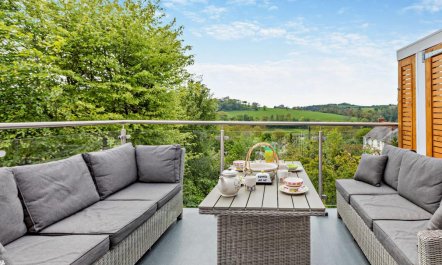 2 Bed in Bishops Tawton 0