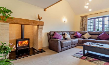 3 Bed in Great Yarmouth 1