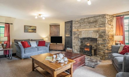 6 Bed in Llanwrtyd Wells 9