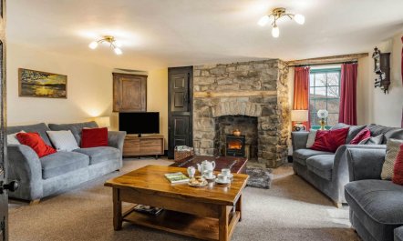 6 Bed in Llanwrtyd Wells 9