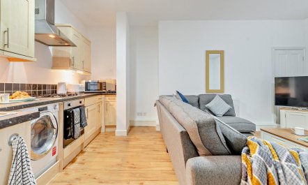 2 Bed in Tenby 4