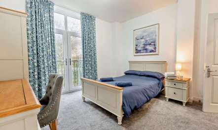 2 Bed in Tenby 6