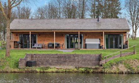 3 Bed in Cullompton 2