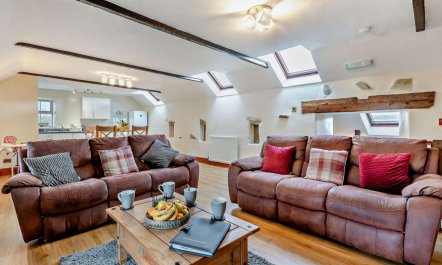 3 Bed in Bishop Auckland 2