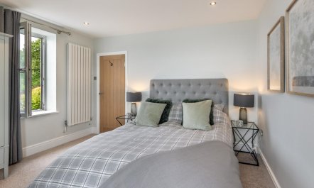 4 Bed in Aberdovey 9