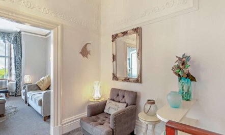 2 Bed in Lytham St. Annes 6