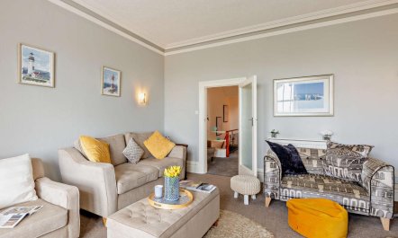2 Bed in Lytham St. Annes 8