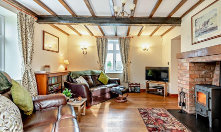 3 Bed in Tenbury Wells 2