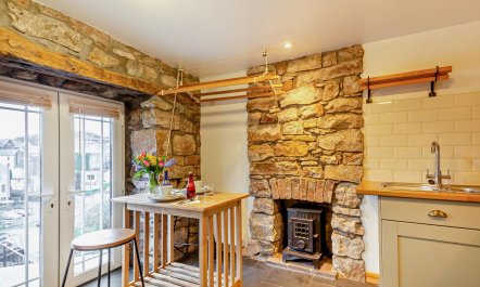 1 Bed in Caernarfon 6