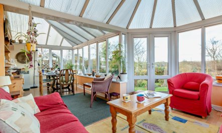 3 Bed in Brecon 1
