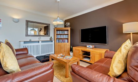 2 Bed in Saundersfoot 2