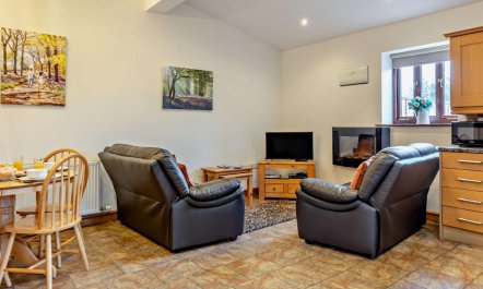 2 Bed in Ellesmere 7